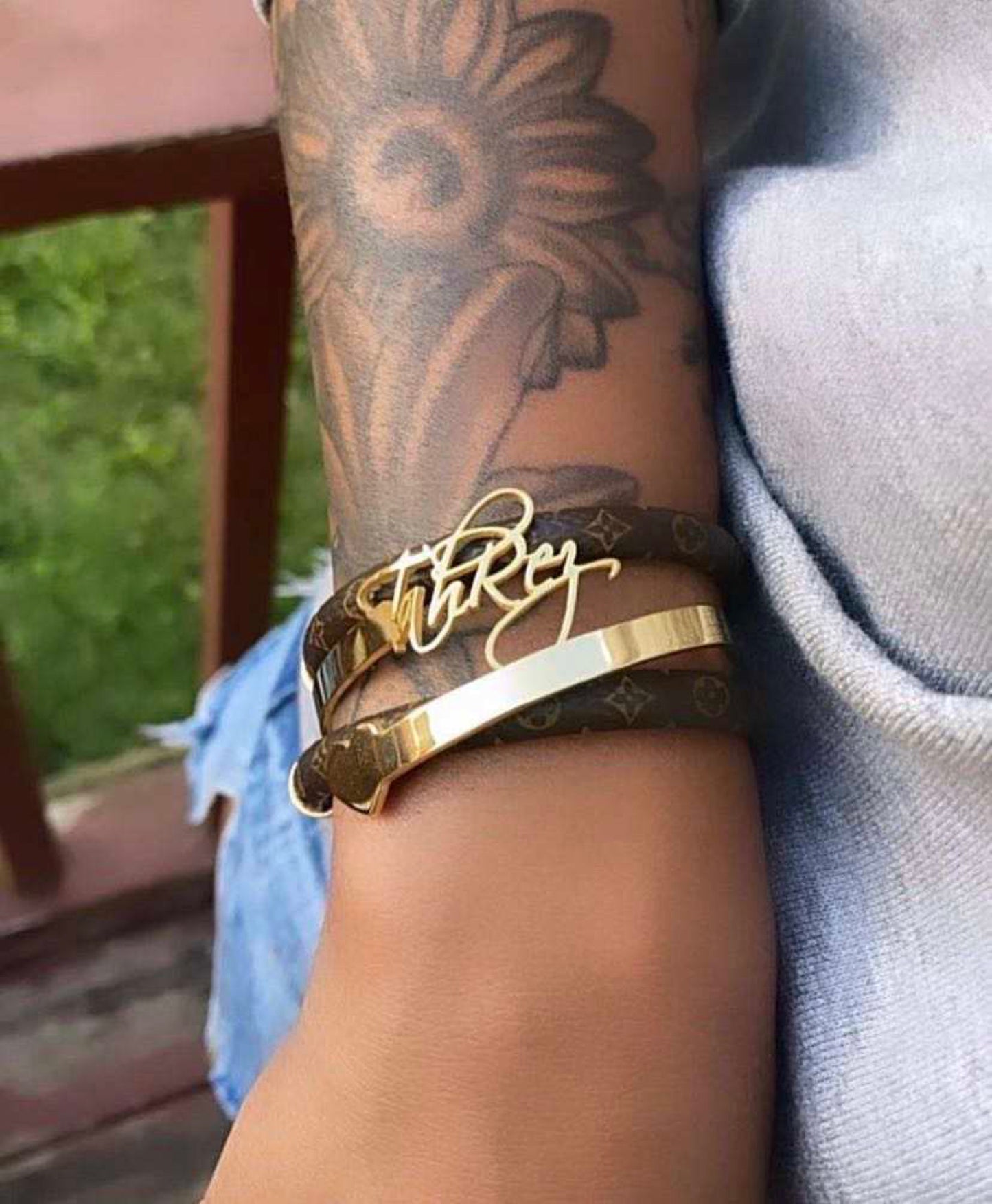 Arm bracelets